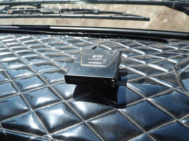 ヒノレンジャー 　増トン　ダンプ　新明和製　ＤＲ０７－０１Ｓ　生エンジン　積載７．７ｔ　電動コボレーン　自重計　Ａ型Ｓ　アルミホイール　ＥＴＣ　７９８０ｃｃ　ノンターボ２２０馬力（68枚目）