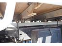 　古河ユニック　ＵＲＵ２６４ＲＫＫ　４段クレーン　フックイン　２．６３ｔ吊　ラジコン付　平ボディ　標準ロング　積載３ｔ　ターボ１３６馬力　３人乗り　ミッションオートマ　板張り　ロープホール　ＥＴＣ（54枚目）