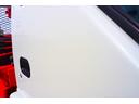 　全塗装済み　パールホワイト　古河ユニック製　４段クレーン　フックイン　２．９３ｔ吊　ラジコン付　アルミブロック平ボディ　標準ロング　積載３．６ｔ　３人乗り　坂道発進補助装置　ＥＴＣ(73枚目)
