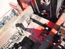 　２デフ　末広自動車工業製（極東製）　ＤＤ１０－７６１　深ダンプ　１１立米　電動コボレーン　ベッド付き　リーフサス　７速ＭＴ　ターボ３８０馬力　デフロック　坂道発進補助装置　ＨＩＤ　ＥＴＣ　積載８．７ｔ（53枚目）