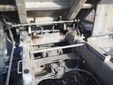 　３軸高床　２デフ　極東　汚泥運搬車／汚泥ダンプ／天蓋ダンプ／タンク車　ＤＤ１０－７７１Ｔ　８．９立米　オールステンレスボディ　リーフサス　積載８．７ｔ　ＳｈｉｆｔＰｉｌｏｔ（２ペダル）　デフロック（38枚目）