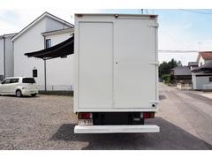 エルフトラック 　移動販売車　キッチンカー　２ｔベース　セミロング 0403477A30220830W005 4