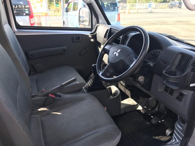 ミニキャブバン CS パートタイム4WD・マニュアル5速 走行65000km エアコン・パワステ・AM/FM(11枚目)