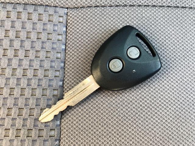 ミライース Lf スマートセレクションSA 4WD・エコアイドル・横滑り防止装置・衝突被害軽減ブレーキ・キーレス・CDオーディオ・AM/FM・アルミホイール(26枚目)