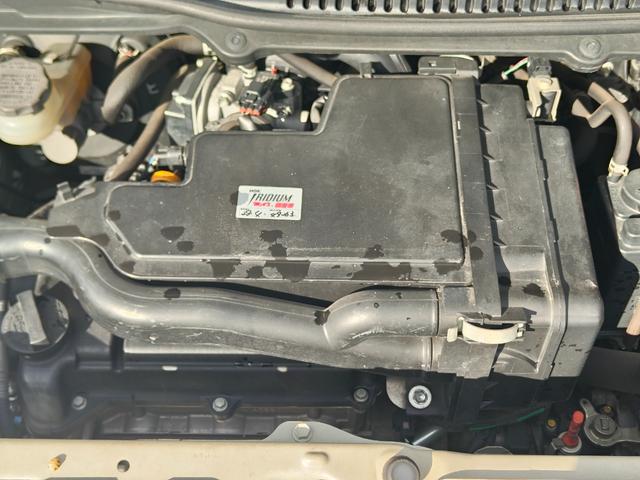 ワゴンＲ ＦＸリミテッドＩＩ　検９年４月　歴無　スマートキー・プッシュスタート・電格ミラー・オートエアコン・フルフラットシート・ヘッドライトレベライザー・車載工具・パンク修理キット・空気入れ・ポータブルカーナビ・１５５／６５／１４（42枚目）