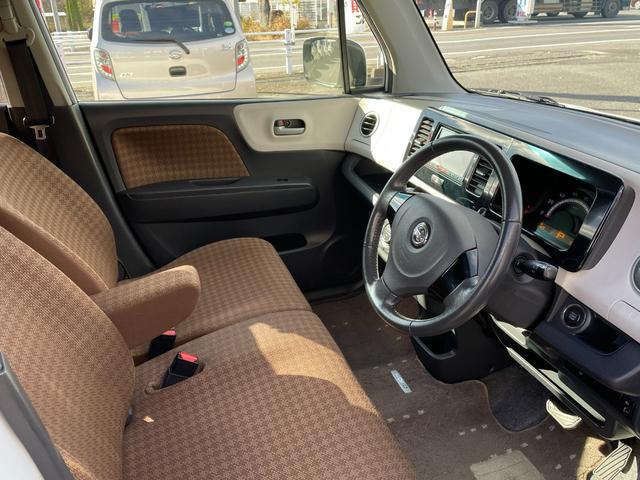 モコ Ｇ　ＦＯＵＲ　４ＷＤターボ　ワンオーナー車　ナビ・ＴＶ・ＣＤ・ＡＭ／ＦＭ・ＥＴＣ・スマートキー・プッシュスタート・オートエアコン・ベンチシート・シートヒーター・ウィンカーミラー・アルミホイール（13枚目）