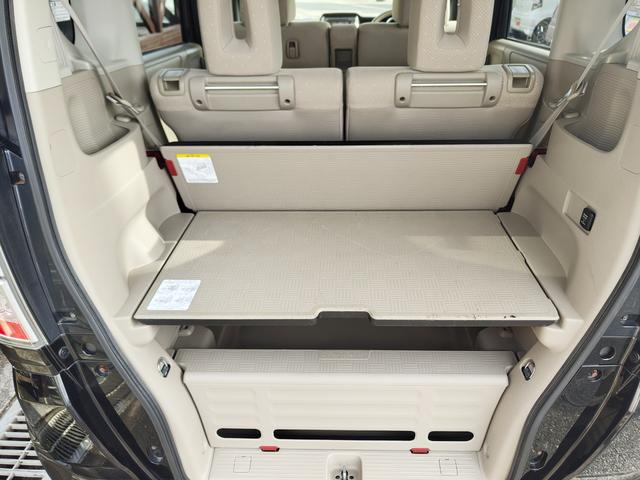 Ｎ－ＢＯＸ＋ Ｇ・ターボパッケージ　４ＷＤ・ターボ・両側パワスラ・クルーズコントロール・ｉストップ・横滑り防止・ナビ・ＴＶ・Ｂカメラ・ＥＴＣ・スマートキー・プッシュスタート・オートエアコン・ベンチシート・ステアリングリモコン・電格ミラー（17枚目）