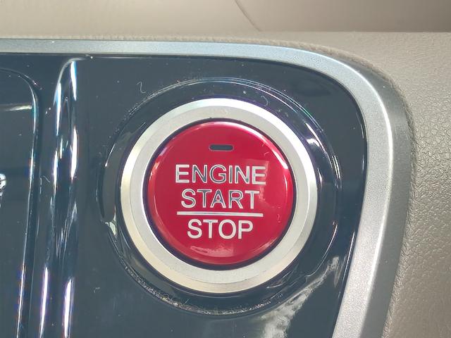 Ｎ－ＢＯＸ＋ Ｇ・ターボパッケージ　４ＷＤ・ターボ・両側パワスラ・クルーズコントロール・ｉストップ・横滑り防止・ナビ・ＴＶ・Ｂカメラ・ＥＴＣ・スマートキー・プッシュスタート・オートエアコン・ベンチシート・ステアリングリモコン・電格ミラー（30枚目）