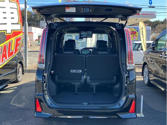 ノア ハイブリッドＳｉ　ダブルバイビー　ＬＥＤヘッドライト　クルコン　横滑り防止装置　盗難防止システム　エアバッグ　アルミ　メモリ－ナビ　スマキー　Ｗエアコン　ＡＢＳ　ナビ＆ＴＶ　デュアルエアバッグ　ＥＴＣ　ＤＶＤ　パワーウインドウ（19枚目）