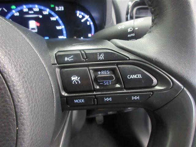 ヤリスクロス ハイブリッドＺ　スマートキ　衝突軽減ブレーキ　Ｉストップ　リヤカメラ　ＬＥＤヘッドライ　ＥＳＣ　クルーズＣ　パワーステアリング　アルミホイール　ＥＴＣ車載器　キーフリー　メモリーナビゲーション　フルオートエアコン（10枚目）