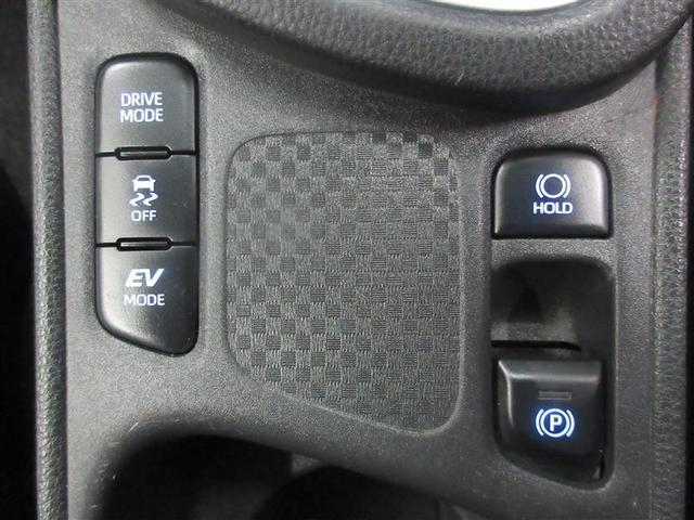 ヤリスクロス ハイブリッドＺ　スマートキ　衝突軽減ブレーキ　Ｉストップ　リヤカメラ　ＬＥＤヘッドライ　ＥＳＣ　クルーズＣ　パワーステアリング　アルミホイール　ＥＴＣ車載器　キーフリー　メモリーナビゲーション　フルオートエアコン（12枚目）