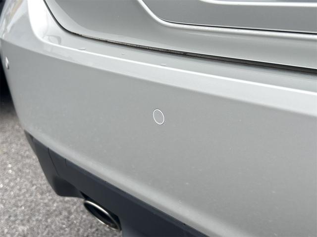 クラウンハイブリッド Ｇ　ドライブレコーダー　クリアランスソナー　レーンアシスト　オートクルーズコントロール　パークアシスト　衝突被害軽減システム　全周囲カメラ　ナビ　ＴＶ　アルミホイール　オートマチックハイビーム（27枚目）