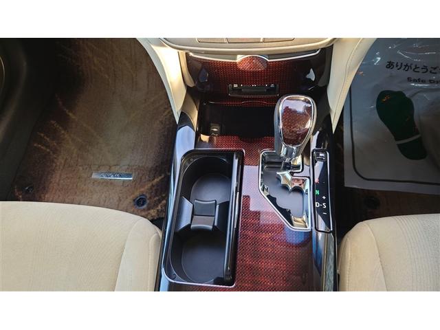 クラウン ロイヤルサルーン ETC レーンアシスト オートクルーズコントロール 衝突被害軽減システム バックカメラ ナビ TV アルミホイール オートマチックハイビーム オートライト LEDヘッドランプ AT スマートキー(15枚目)