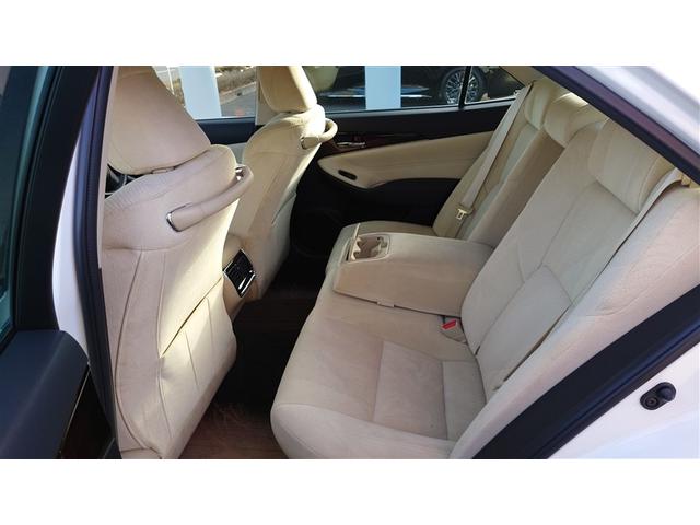 クラウン ロイヤルサルーン ETC レーンアシスト オートクルーズコントロール 衝突被害軽減システム バックカメラ ナビ TV アルミホイール オートマチックハイビーム オートライト LEDヘッドランプ AT スマートキー(18枚目)