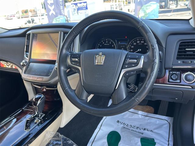 クラウン ロイヤルサルーン ETC レーンアシスト オートクルーズコントロール 衝突被害軽減システム バックカメラ ナビ TV アルミホイール オートマチックハイビーム オートライト LEDヘッドランプ AT スマートキー(37枚目)