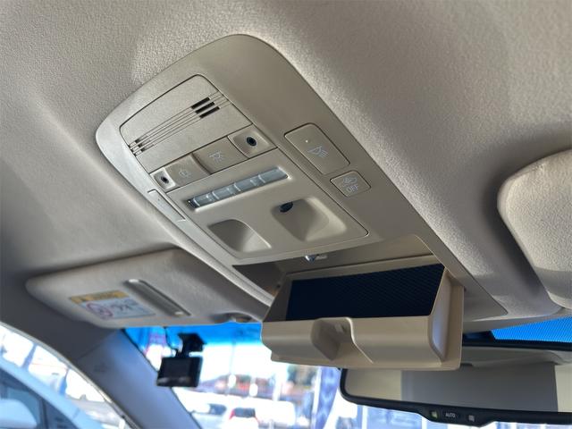 クラウン ロイヤルサルーン ETC レーンアシスト オートクルーズコントロール 衝突被害軽減システム バックカメラ ナビ TV アルミホイール オートマチックハイビーム オートライト LEDヘッドランプ AT スマートキー(51枚目)