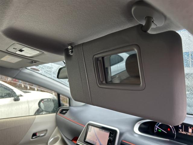 シエンタ ハイブリッドＧ　ＥＴＣ　バックカメラ　ナビ　ＴＶ　両側電動スライドドア　オートライト　スマートキー　電動格納ミラー　シートヒーター　後席モニター　ＣＶＴ　アルミホイール　Ｂｌｕｅｔｏｏｔｈ　盗難防止システム（33枚目）