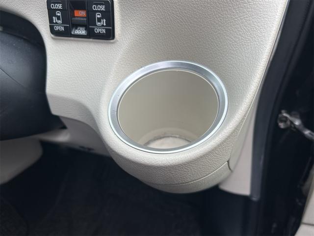 シエンタ ハイブリッドＧ　ＥＴＣ　バックカメラ　ナビ　ＴＶ　両側電動スライドドア　オートライト　スマートキー　電動格納ミラー　シートヒーター　後席モニター　ＣＶＴ　アルミホイール　Ｂｌｕｅｔｏｏｔｈ　盗難防止システム（35枚目）