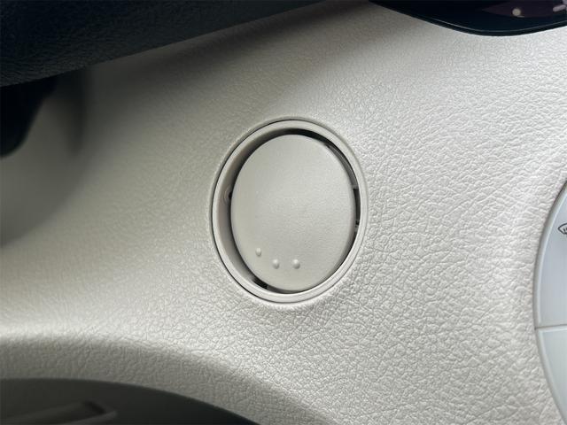 シエンタ ハイブリッドＧ　ＥＴＣ　バックカメラ　ナビ　ＴＶ　両側電動スライドドア　オートライト　スマートキー　電動格納ミラー　シートヒーター　後席モニター　ＣＶＴ　アルミホイール　Ｂｌｕｅｔｏｏｔｈ　盗難防止システム（41枚目）