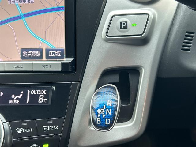 プリウスアルファ Ｓツーリングセレクション　ドライブレコーダー　ＥＴＣ　バックカメラ　ナビ　ＴＶ　アルミホイール　オートライト　ＬＥＤヘッドランプ　ヘッドライトウォッシャー　スマートキー　電動格納ミラー　ＣＶＴ　盗難防止システム　衝突安全ボディ（9枚目）