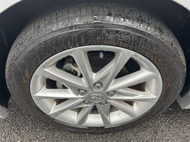 プリウスアルファ Ｓツーリングセレクション　ドライブレコーダー　ＥＴＣ　バックカメラ　ナビ　ＴＶ　アルミホイール　オートライト　ＬＥＤヘッドランプ　ヘッドライトウォッシャー　スマートキー　電動格納ミラー　ＣＶＴ　盗難防止システム　衝突安全ボディ（32枚目）