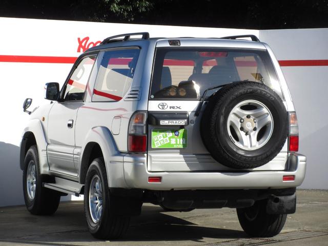 ランドクルーザープラド ＲＸ　当店買取車　後期モデル　３ドアショートボディ　サンルーフ　ルーフレール　背面タイヤ　ＥＴＣ　社外１６インチアルミホイール　２．７リッターガソリン　３ＲＺエンジン　タイミングチェーン　オートエアコン（22枚目）