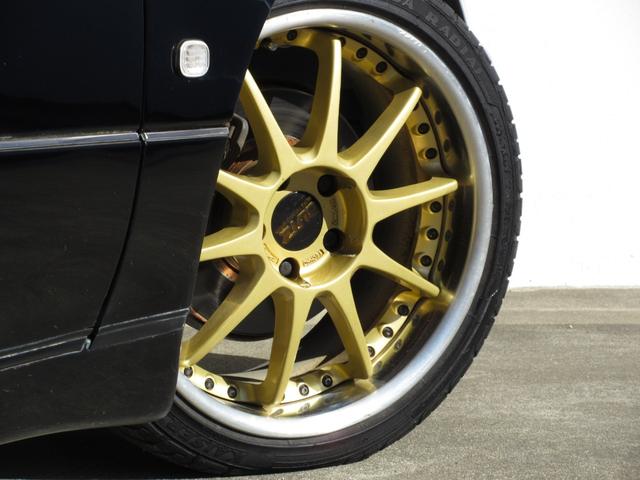 アリスト V300ベルテックスエディション 2JZツインターボ BLITZテクノスピード18インチアルミホイール BLITZ車高調 NUR-SPECマフラー GReddyブーストコントローラー APEXブースト計 サンルーフ レザーシート(7枚目)