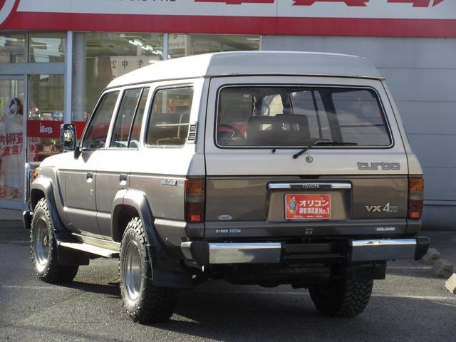 ランドクルーザー60 VX 4リッターディーゼルターボ 5MT 当店買取車(10枚目)