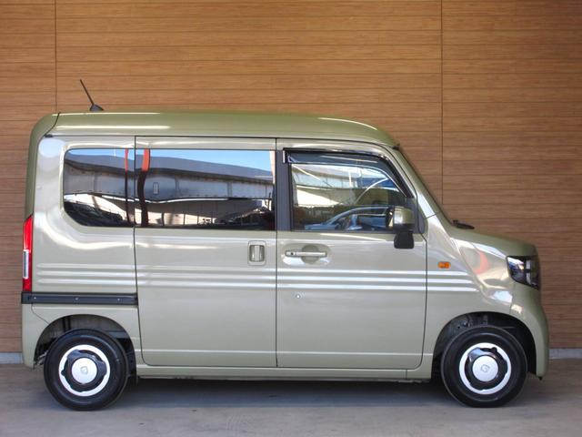 Ｎ－ＶＡＮ＋スタイル ファン・ターボ　ＫＥＮＷＯＯＤナビ　ワンセグ　バックカメラ　Ｂｌｕｅｔｏｏｔｈオーディオ対応　スマートキー　プッシュスタート　ＥＴＣ　衝突軽減ブレーキ　フロントシートアームレスト　充電用ＵＳＢジャック　当店買取車（24枚目）