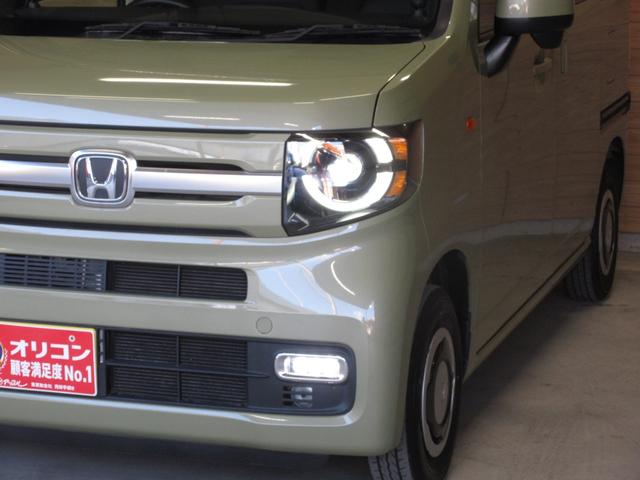 Ｎ－ＶＡＮ＋スタイル ファン・ターボ　ＫＥＮＷＯＯＤナビ　ワンセグ　バックカメラ　Ｂｌｕｅｔｏｏｔｈオーディオ対応　スマートキー　プッシュスタート　ＥＴＣ　衝突軽減ブレーキ　フロントシートアームレスト　充電用ＵＳＢジャック　当店買取車（30枚目）