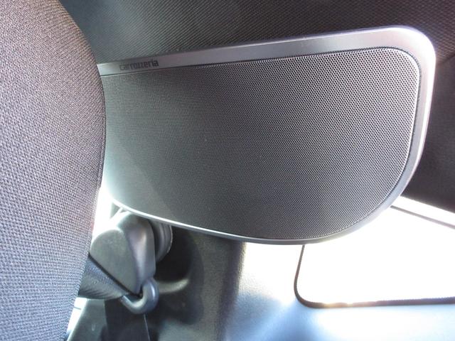 フェアレディＺ ベースグレード　中期型　６ＭＴ　当店買取車　バージョンＳ鍛造ＲＡＹＳ製１９インチアルミホイール　フジツボマフラー　車高調　Ｓ－ＴＵＮＥリアウイング　ナビＴＶ　Ｂｌｕｅｔｏｏｔｈオーディオ対応　バックカメラ　キセノン（18枚目）