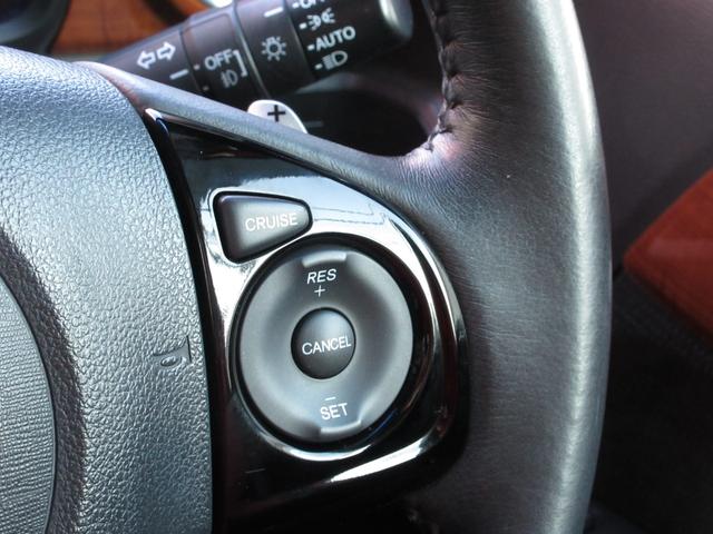 Ｎ－ＯＮＥ プレミアム　ツアラー・ローダウン　ワンオーナー禁煙車　当店買取車　ターボ　ナビ　ワンセグ　バックカメラ　Ｂｌｕｅｔｏｏｔｈオーディオ　パドルシフト　衝突軽減ブレーキ　クルーズコントロール　ＨＩＤヘッドライト　ＬＥＤフォグランプ　ＥＴＣ（11枚目）