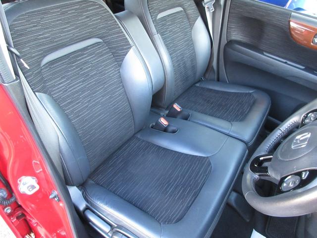 Ｎ－ＯＮＥ プレミアム　ツアラー・ローダウン　ワンオーナー禁煙車　当店買取車　ターボ　ナビ　ワンセグ　バックカメラ　Ｂｌｕｅｔｏｏｔｈオーディオ　パドルシフト　衝突軽減ブレーキ　クルーズコントロール　ＨＩＤヘッドライト　ＬＥＤフォグランプ　ＥＴＣ（34枚目）