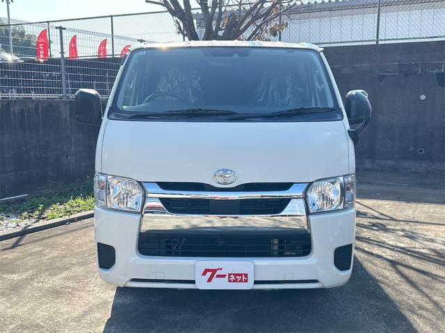 ハイエースバン 　ロングＧＬ　ＥＴＣ　バックカメラ　ナビ　ＴＶ　レーンアシスト　衝突被害軽減システム　両側スライドドア　オートマチックハイビーム　オートライト　キーレスエントリー　電動格納ミラー　ＡＴ　ＣＤ（13枚目）