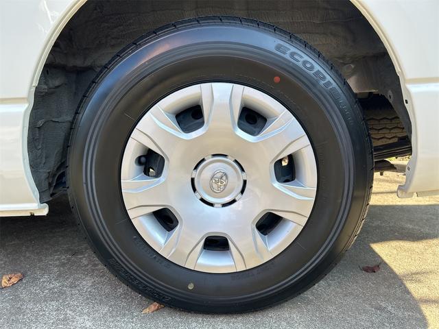 ハイエースバン 　ロングＧＬ　ＥＴＣ　バックカメラ　ナビ　ＴＶ　レーンアシスト　衝突被害軽減システム　両側スライドドア　オートマチックハイビーム　オートライト　キーレスエントリー　電動格納ミラー　ＡＴ　ＣＤ（20枚目）