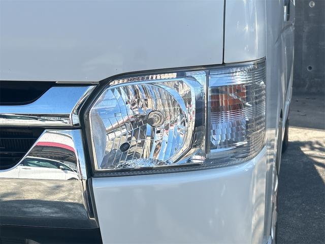 ハイエースバン 　ロングＧＬ　ＥＴＣ　バックカメラ　ナビ　ＴＶ　レーンアシスト　衝突被害軽減システム　両側スライドドア　オートマチックハイビーム　オートライト　キーレスエントリー　電動格納ミラー　ＡＴ　ＣＤ（45枚目）