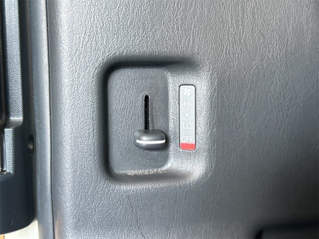 ハイエースバン 　ロングＧＬ　ＥＴＣ　バックカメラ　ナビ　ＴＶ　レーンアシスト　衝突被害軽減システム　両側スライドドア　オートマチックハイビーム　オートライト　キーレスエントリー　電動格納ミラー　ＡＴ　ＣＤ（59枚目）