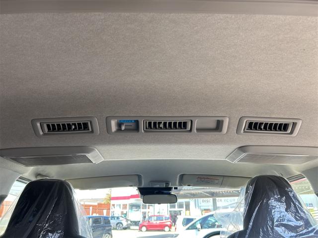 ハイエースバン 　ロングＧＬ　ＥＴＣ　バックカメラ　ナビ　ＴＶ　レーンアシスト　衝突被害軽減システム　両側スライドドア　オートマチックハイビーム　オートライト　キーレスエントリー　電動格納ミラー　ＡＴ　ＣＤ（60枚目）