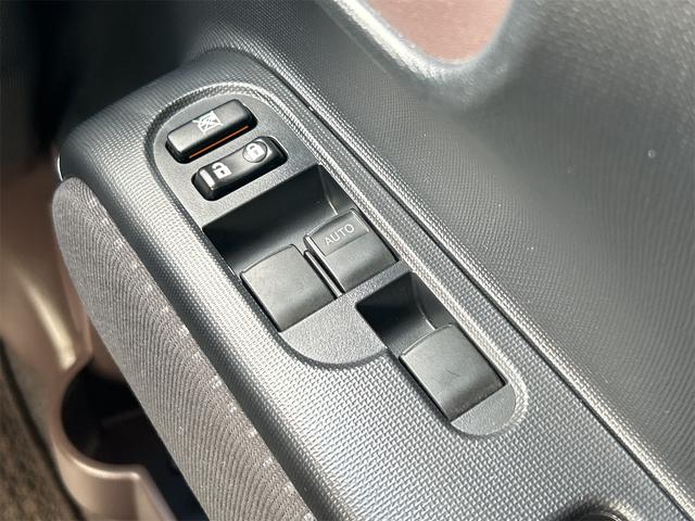 スペイド X ドライブレコーダー ETC バックカメラ ナビ TV 電動スライドドア レーンアシスト 衝突被害軽減システム アルミホイール オートマチックハイビーム スマートキー アイドリングストップ(41枚目)