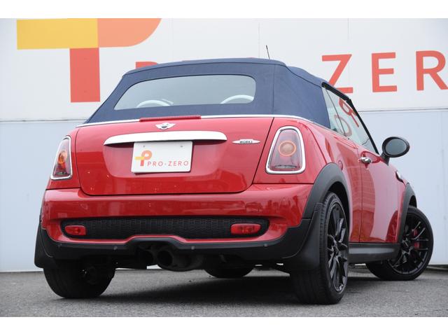 ＭＩＮＩ ジョンクーパーワークス　コンバーチブル　ジョンクーパーワークス　コンバーチブル（４名）６速アニュアル（5枚目）