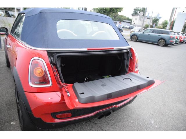 ＭＩＮＩ ジョンクーパーワークス　コンバーチブル　ジョンクーパーワークス　コンバーチブル（４名）６速アニュアル（52枚目）