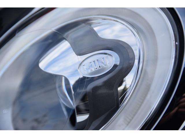 MINI クーパーS クラブマン ソナー LEDヘッド キーレス 記録簿 オートエアコン オートクルーズコントロール エアバッグ ESC カーテンエアバッグ Sキー HDDナビ パワーステアリング Aライト USB ナビ ABS(13枚目)