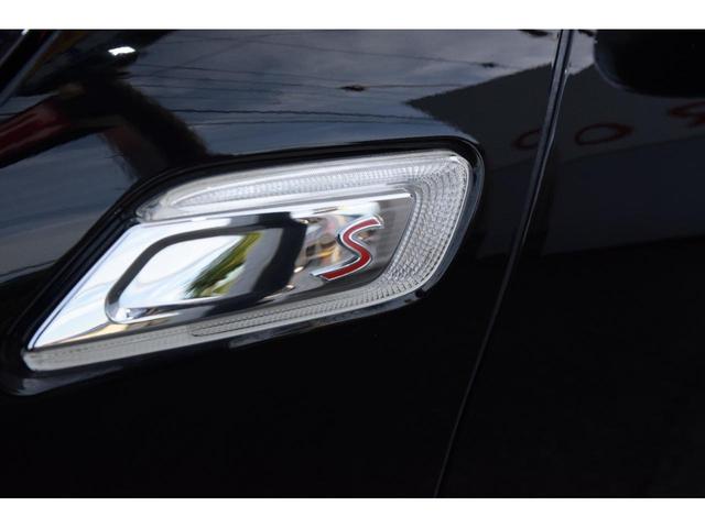 MINI クーパーS クラブマン ソナー LEDヘッド キーレス 記録簿 オートエアコン オートクルーズコントロール エアバッグ ESC カーテンエアバッグ Sキー HDDナビ パワーステアリング Aライト USB ナビ ABS(24枚目)