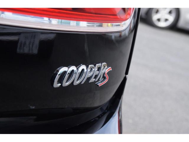 MINI クーパーS クラブマン ソナー LEDヘッド キーレス 記録簿 オートエアコン オートクルーズコントロール エアバッグ ESC カーテンエアバッグ Sキー HDDナビ パワーステアリング Aライト USB ナビ ABS(30枚目)