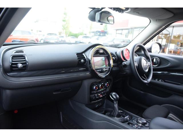 MINI クーパーS クラブマン ソナー LEDヘッド キーレス 記録簿 オートエアコン オートクルーズコントロール エアバッグ ESC カーテンエアバッグ Sキー HDDナビ パワーステアリング Aライト USB ナビ ABS(35枚目)