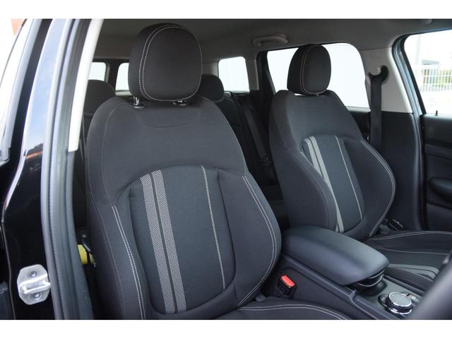 MINI クーパーS クラブマン ソナー LEDヘッド キーレス 記録簿 オートエアコン オートクルーズコントロール エアバッグ ESC カーテンエアバッグ Sキー HDDナビ パワーステアリング Aライト USB ナビ ABS(36枚目)