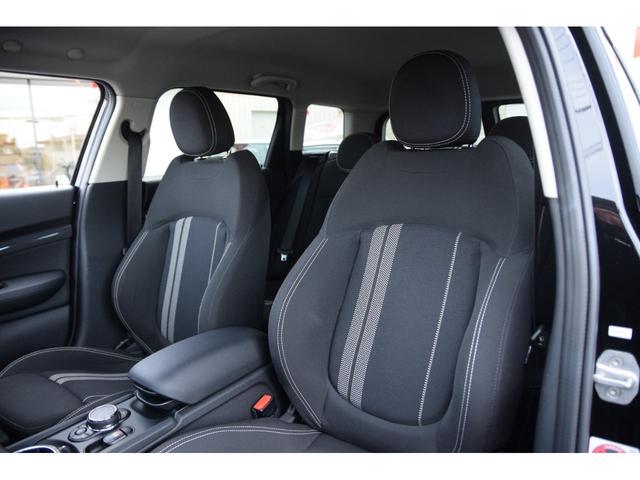 MINI クーパーS クラブマン ソナー LEDヘッド キーレス 記録簿 オートエアコン オートクルーズコントロール エアバッグ ESC カーテンエアバッグ Sキー HDDナビ パワーステアリング Aライト USB ナビ ABS(37枚目)