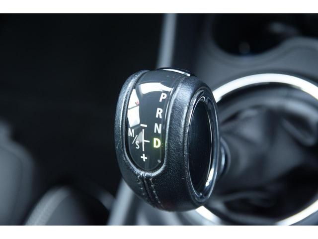 MINI クーパーS クラブマン ソナー LEDヘッド キーレス 記録簿 オートエアコン オートクルーズコントロール エアバッグ ESC カーテンエアバッグ Sキー HDDナビ パワーステアリング Aライト USB ナビ ABS(41枚目)