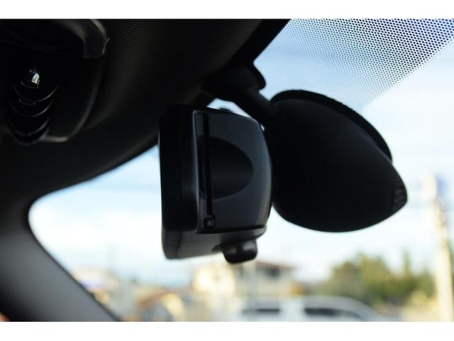 MINI クーパーS クラブマン ソナー LEDヘッド キーレス 記録簿 オートエアコン オートクルーズコントロール エアバッグ ESC カーテンエアバッグ Sキー HDDナビ パワーステアリング Aライト USB ナビ ABS(50枚目)