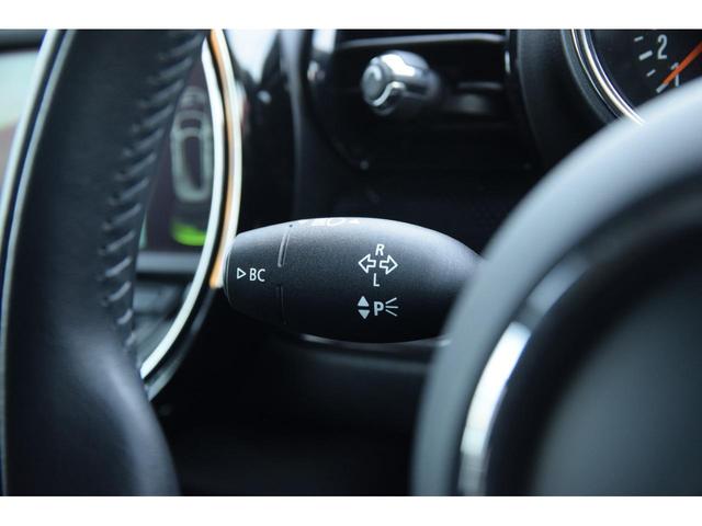 MINI クーパーS クラブマン ソナー LEDヘッド キーレス 記録簿 オートエアコン オートクルーズコントロール エアバッグ ESC カーテンエアバッグ Sキー HDDナビ パワーステアリング Aライト USB ナビ ABS(55枚目)